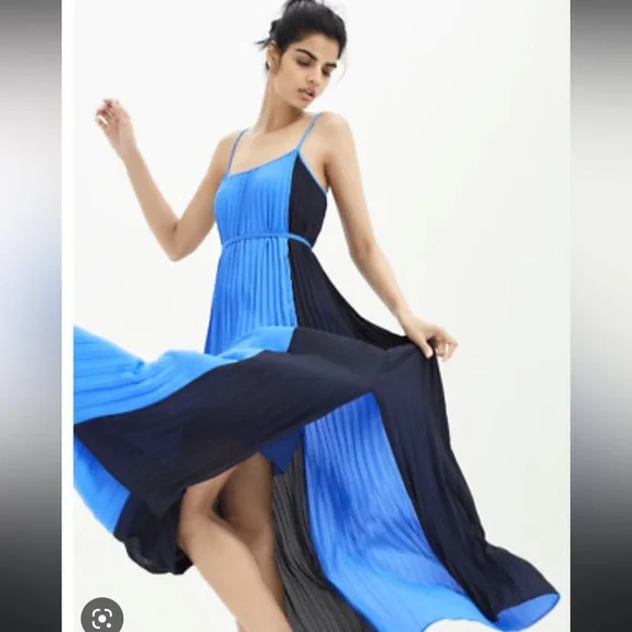 Banana Republic | Dresses | Banana Republic Colorblock Pleated Dress Size 6  | Poshmark